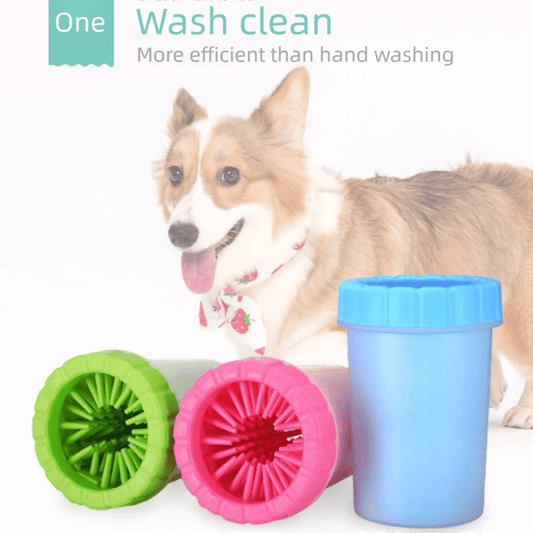 Green small size Pet Paw Cleaner Cup Portable Dog Paw Washer with Soft Silicone Bristles TPR Silicone Cleaning Cup for Muddy Paws Dogs and Cats